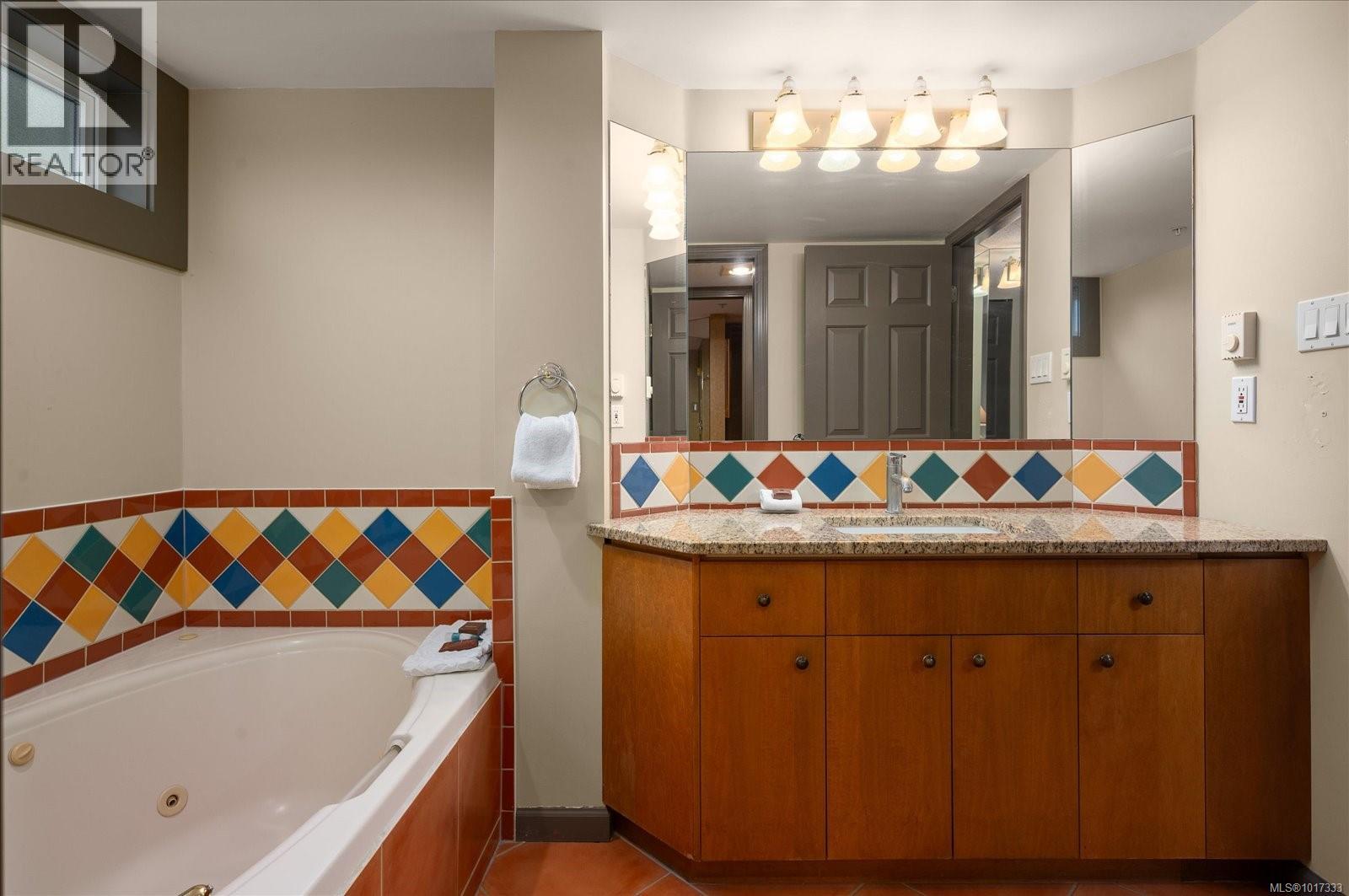 720 1600 Stroulger Rd, Nanoose Bay