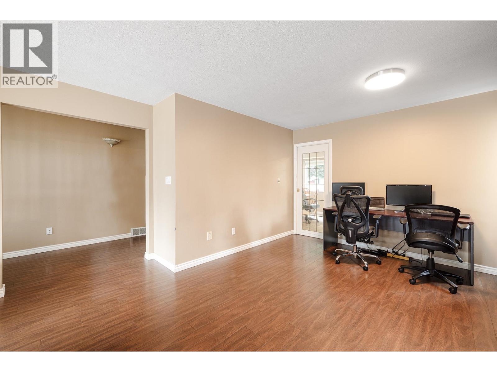 19625 PARK ROAD, Pitt Meadows