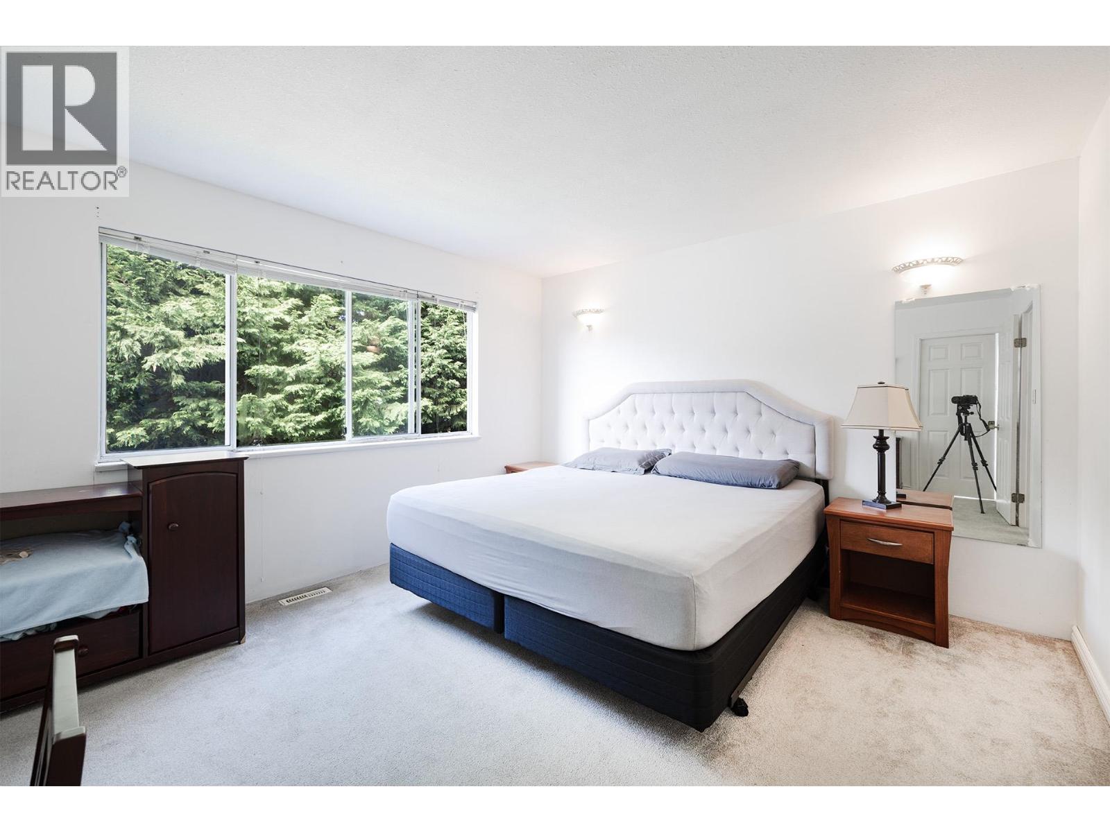 19625 PARK ROAD, Pitt Meadows