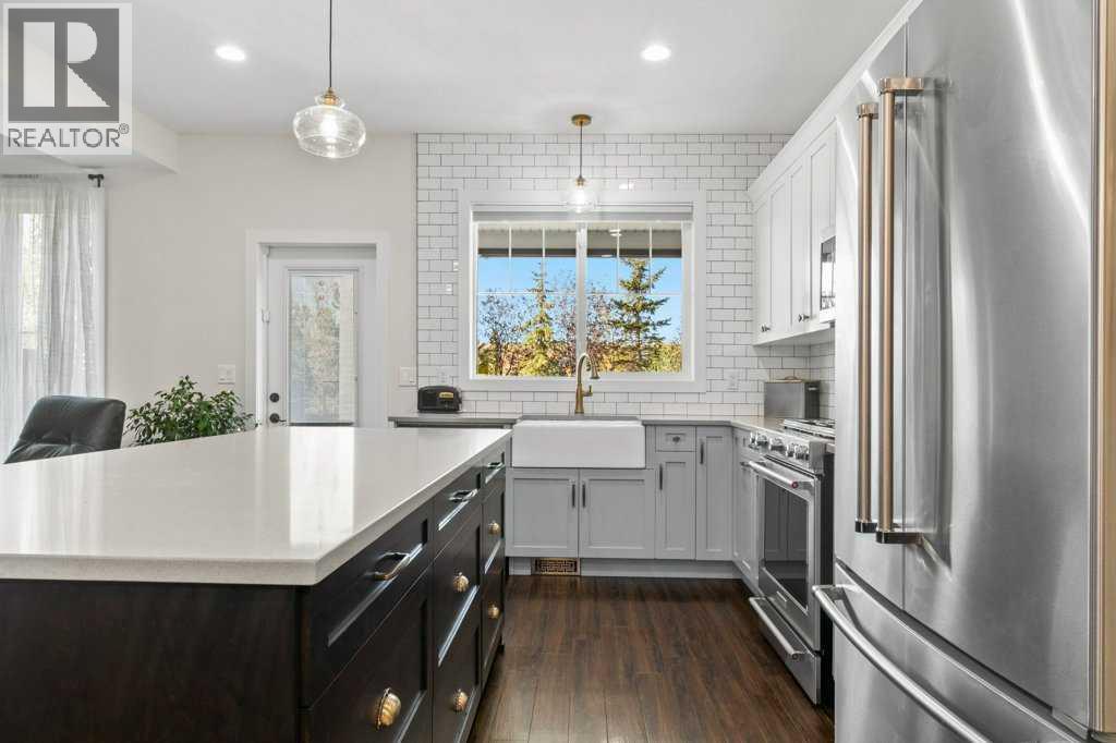60 Reynolds Road, Sylvan Lake
