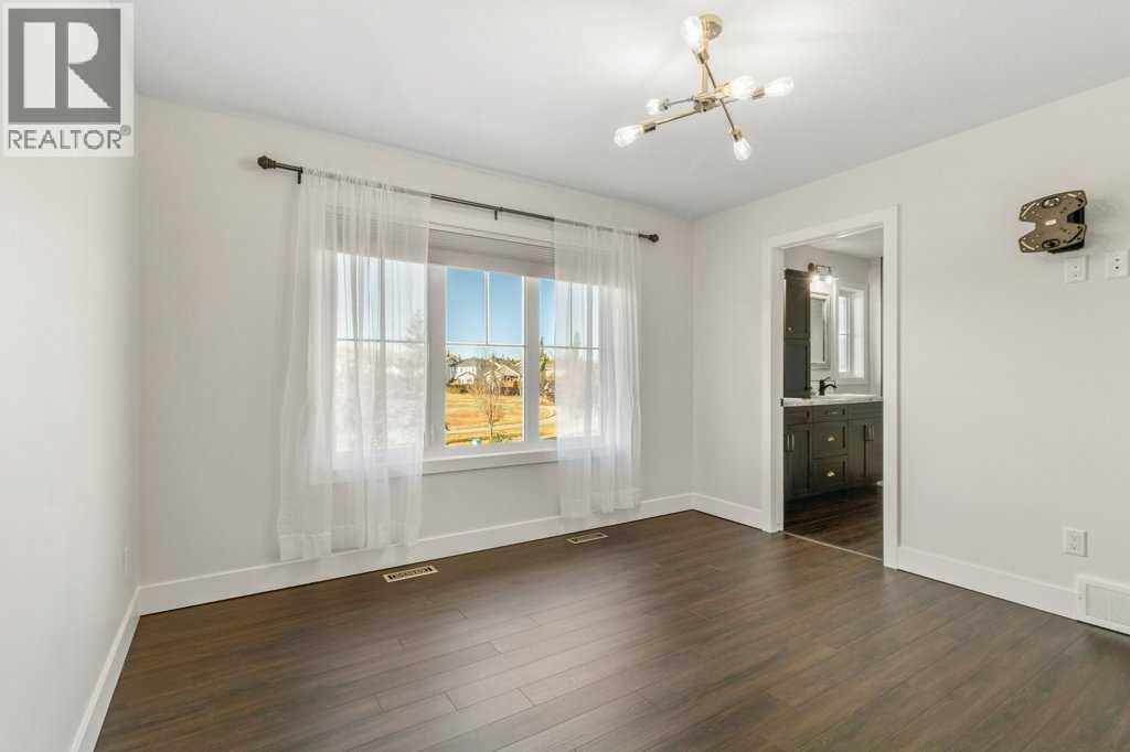 60 Reynolds Road, Sylvan Lake