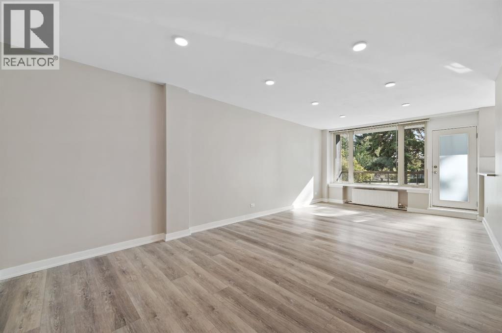 Single Family House for Sale in   Rideau Place SW Rideau Park Calgary 