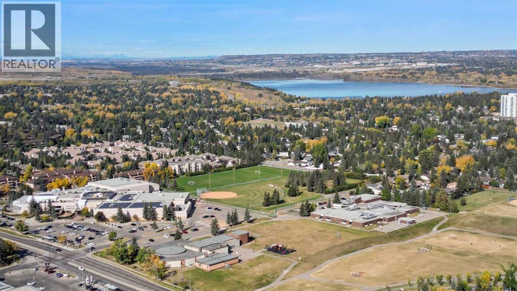 Single Family House 4 Level for Sale in  Brae Glen Court SW Braeside Calgary 