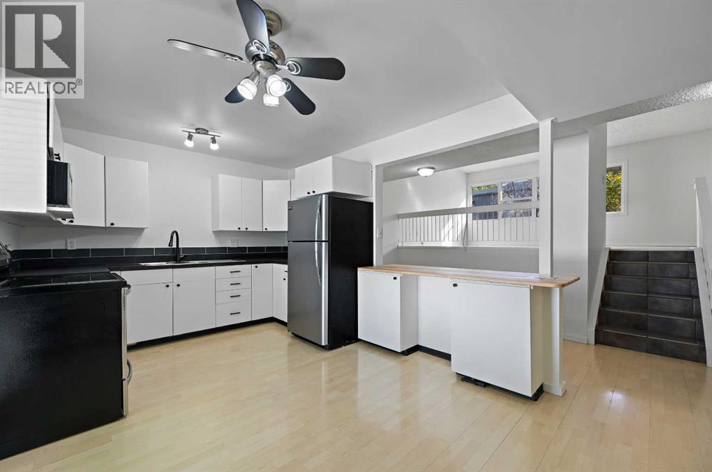Single Family House 4 Level for Sale in  Brae Glen Court SW Braeside Calgary 