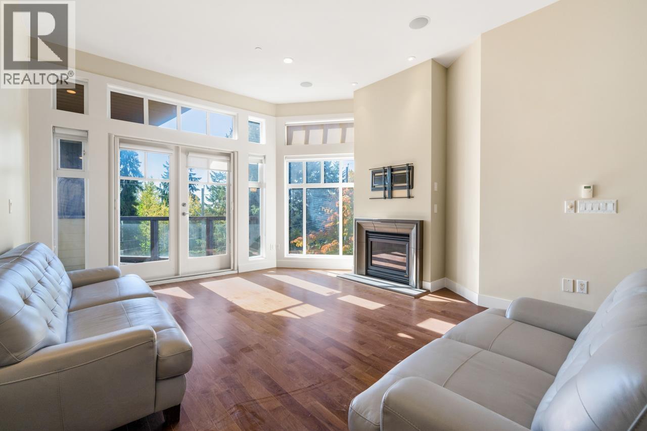1 2555 SKILIFT ROAD, West Vancouver