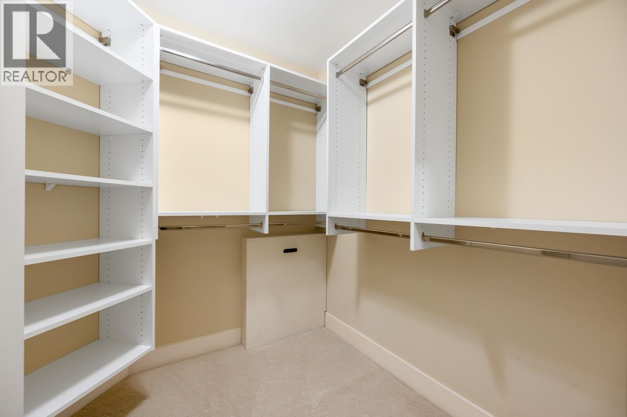 1 2555 SKILIFT ROAD, West Vancouver