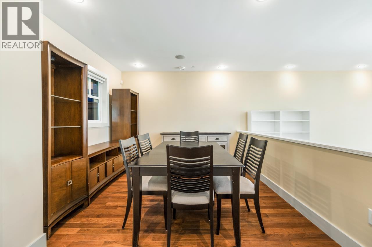 1 2555 SKILIFT ROAD, West Vancouver