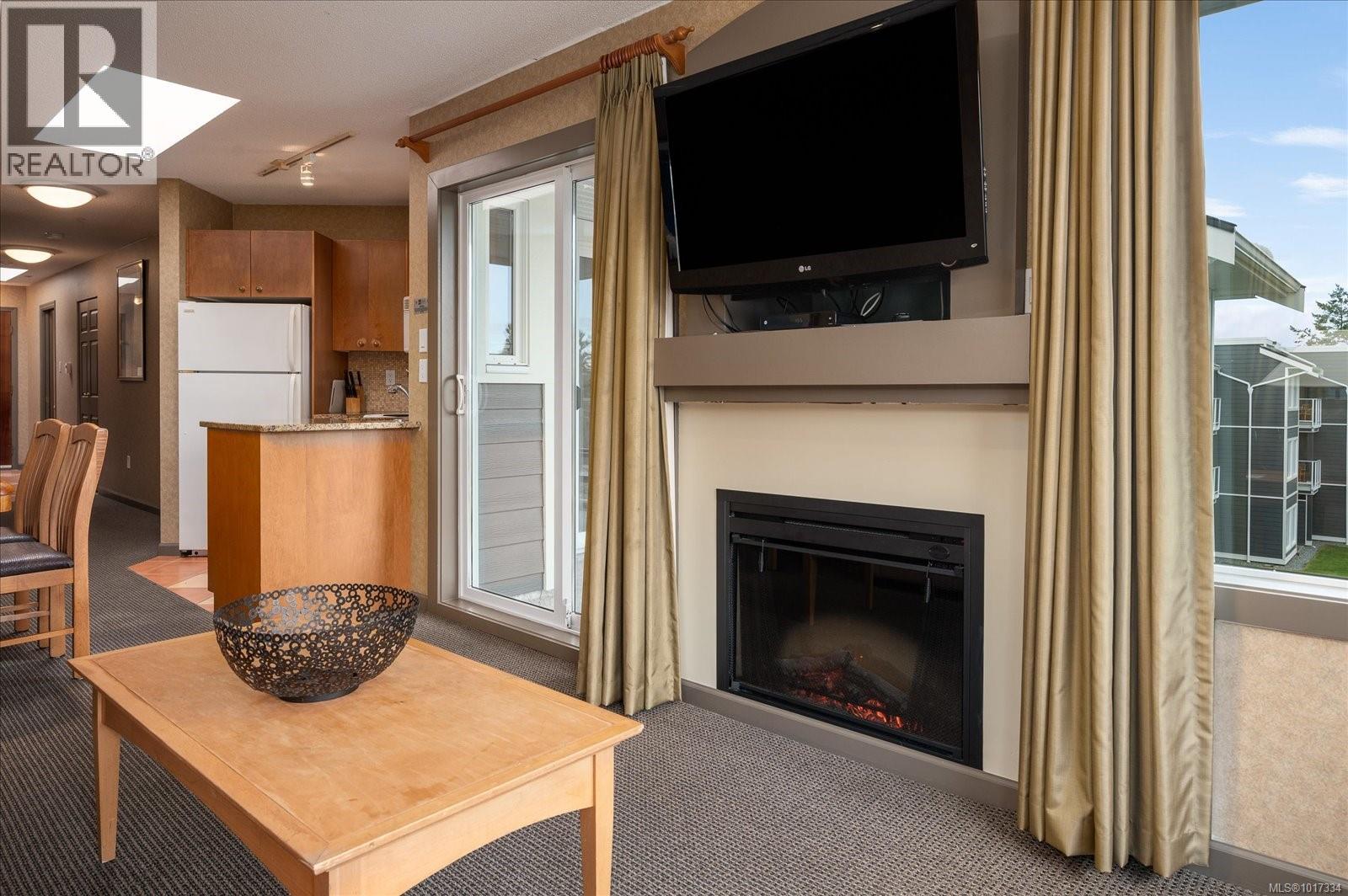 737 1600 Stroulger Rd, Nanoose Bay