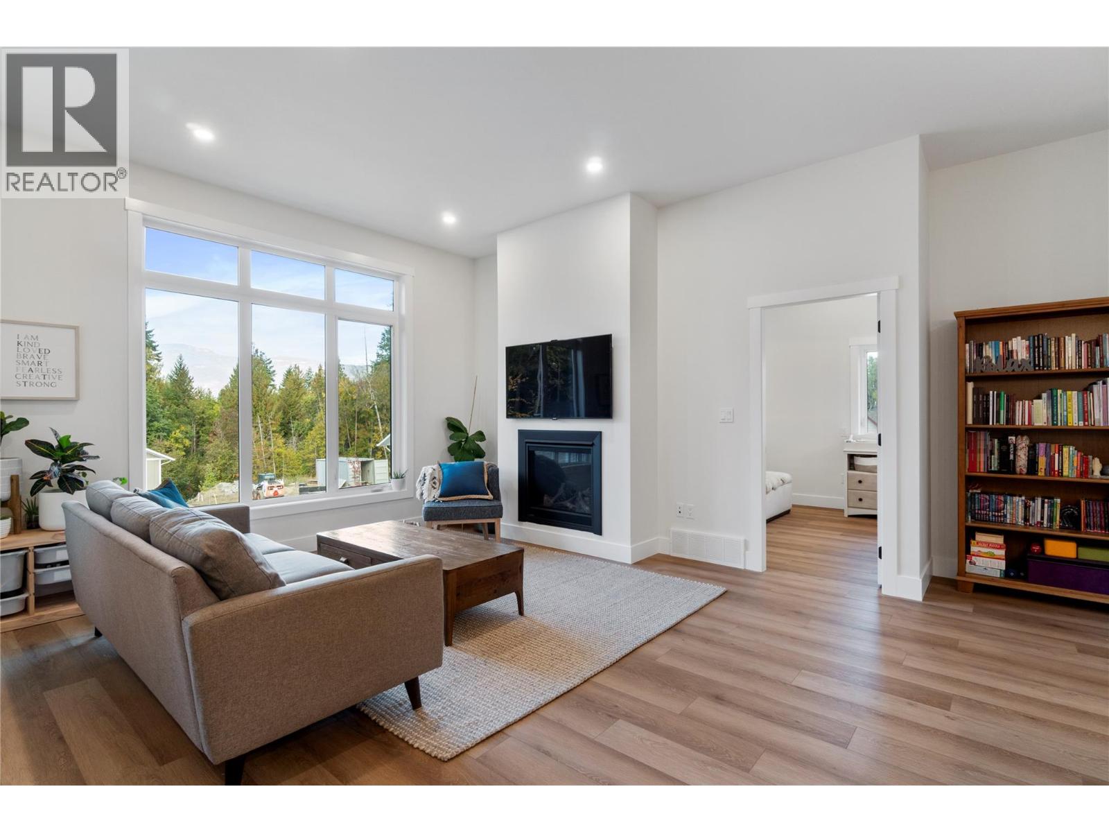 14 231 20 Street, Salmon Arm