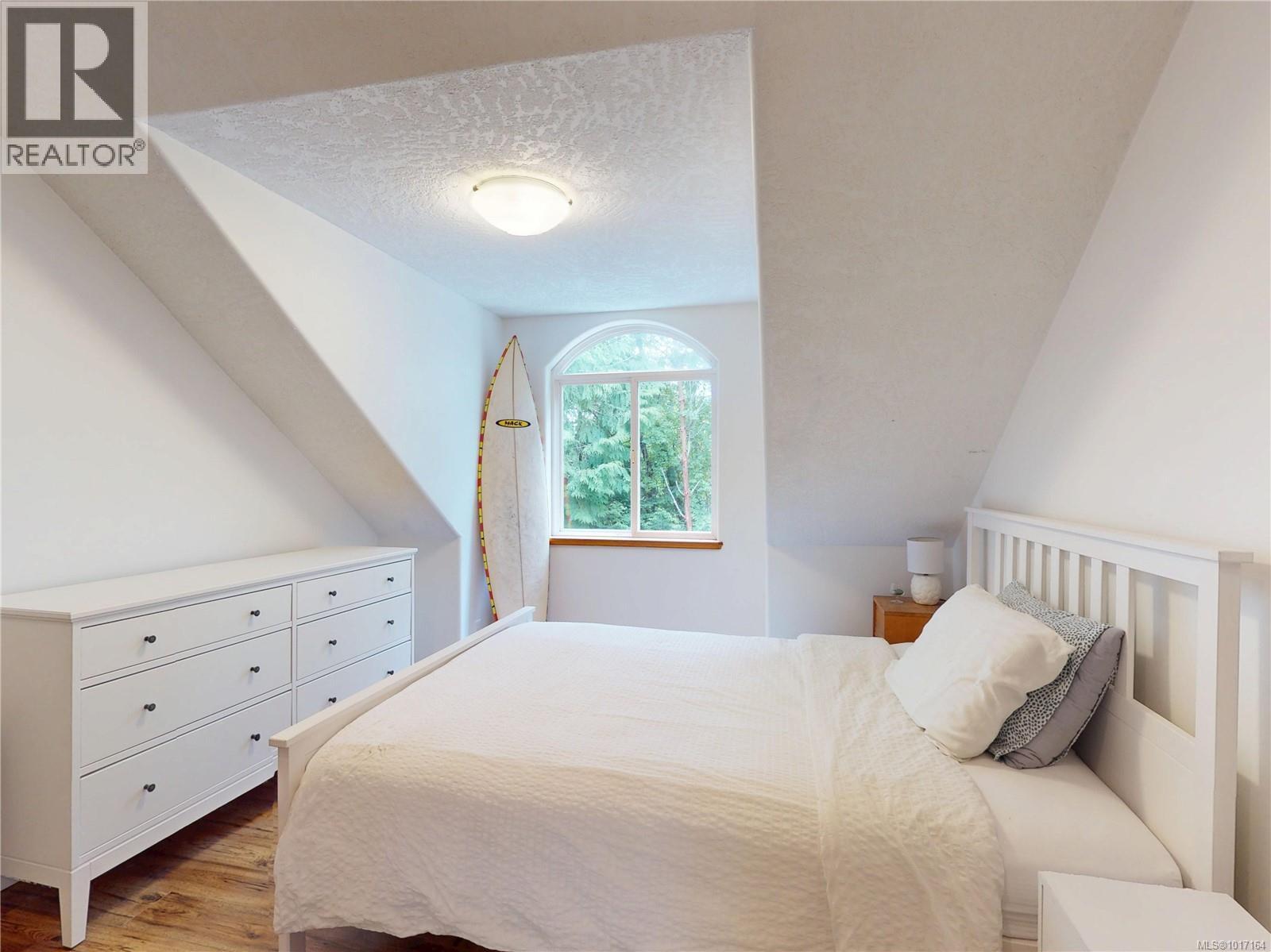  2126 Winfield Drive, Sooke