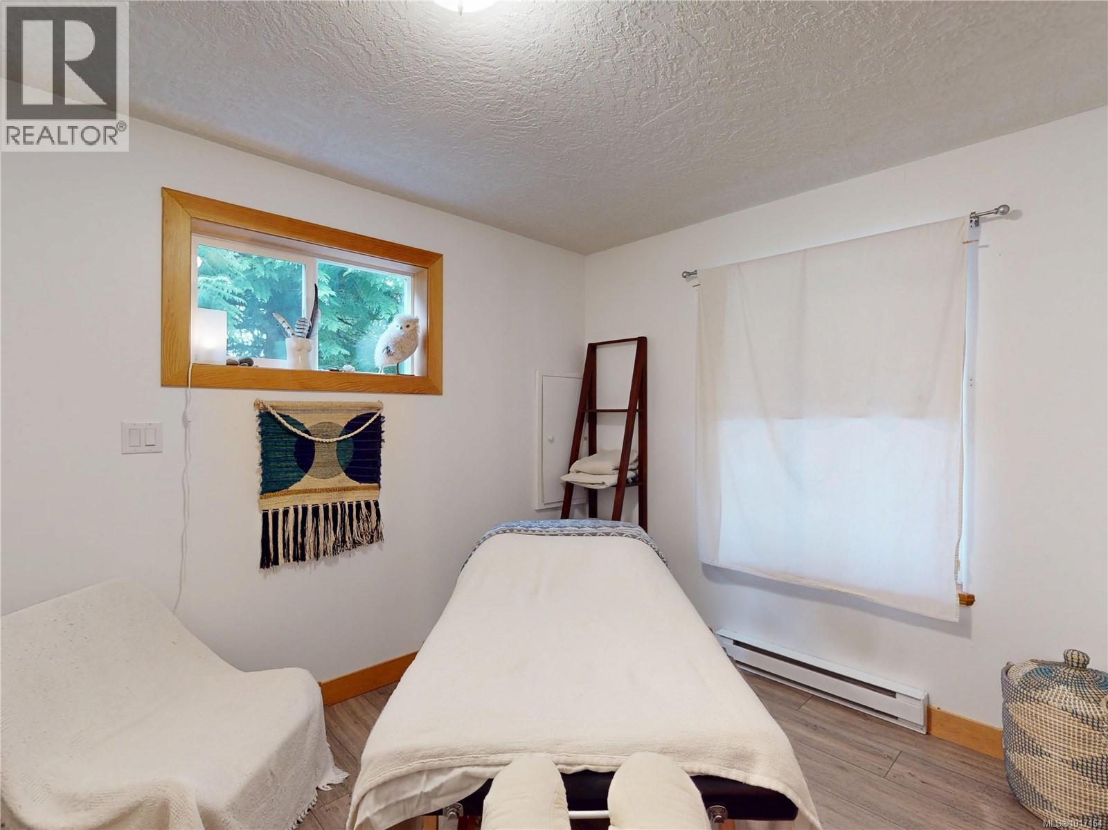  2126 Winfield Drive, Sooke
