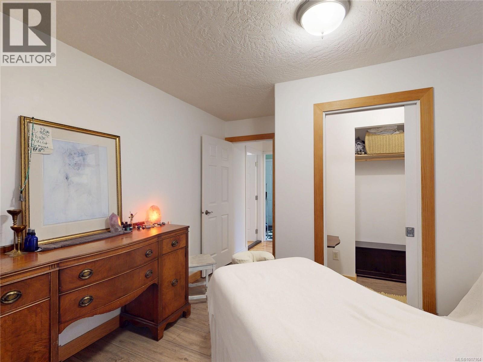  2126 Winfield Drive, Sooke