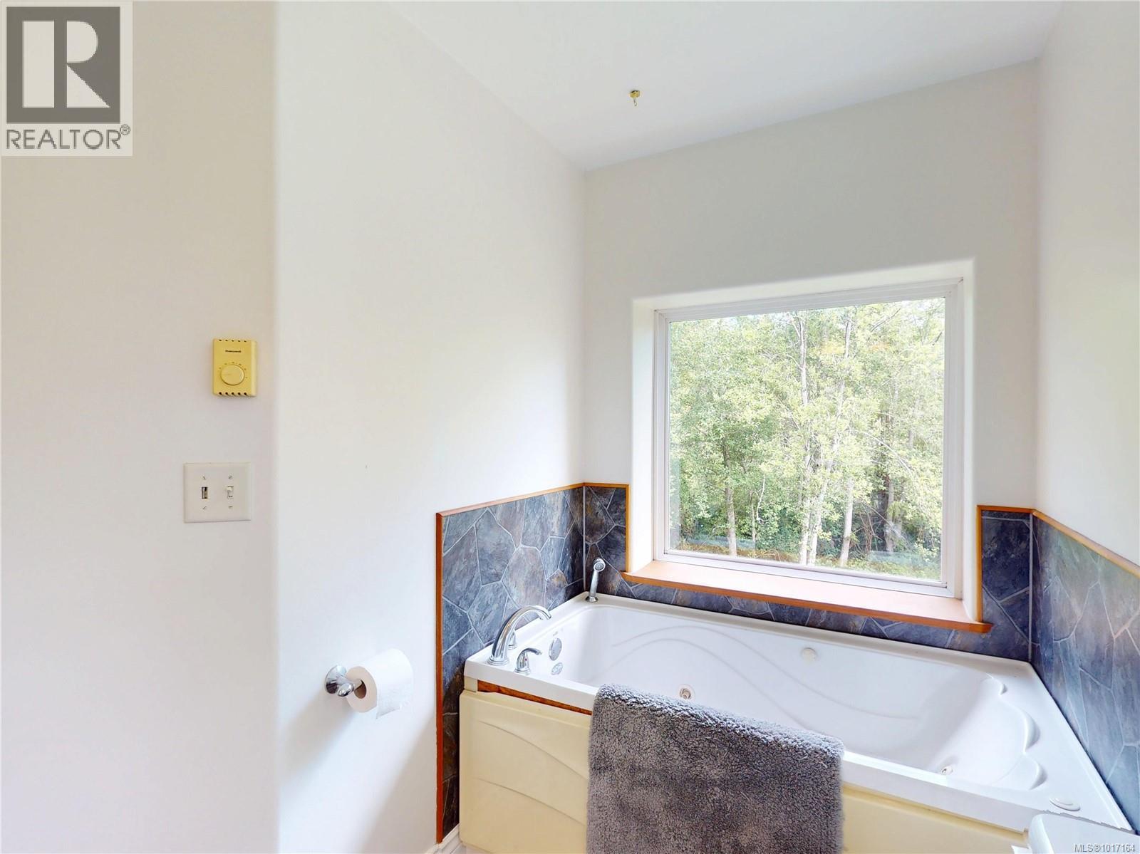  2126 Winfield Drive, Sooke