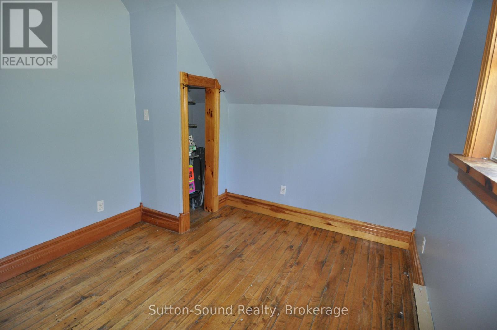 166 OLD BEACH DRIVE - 18