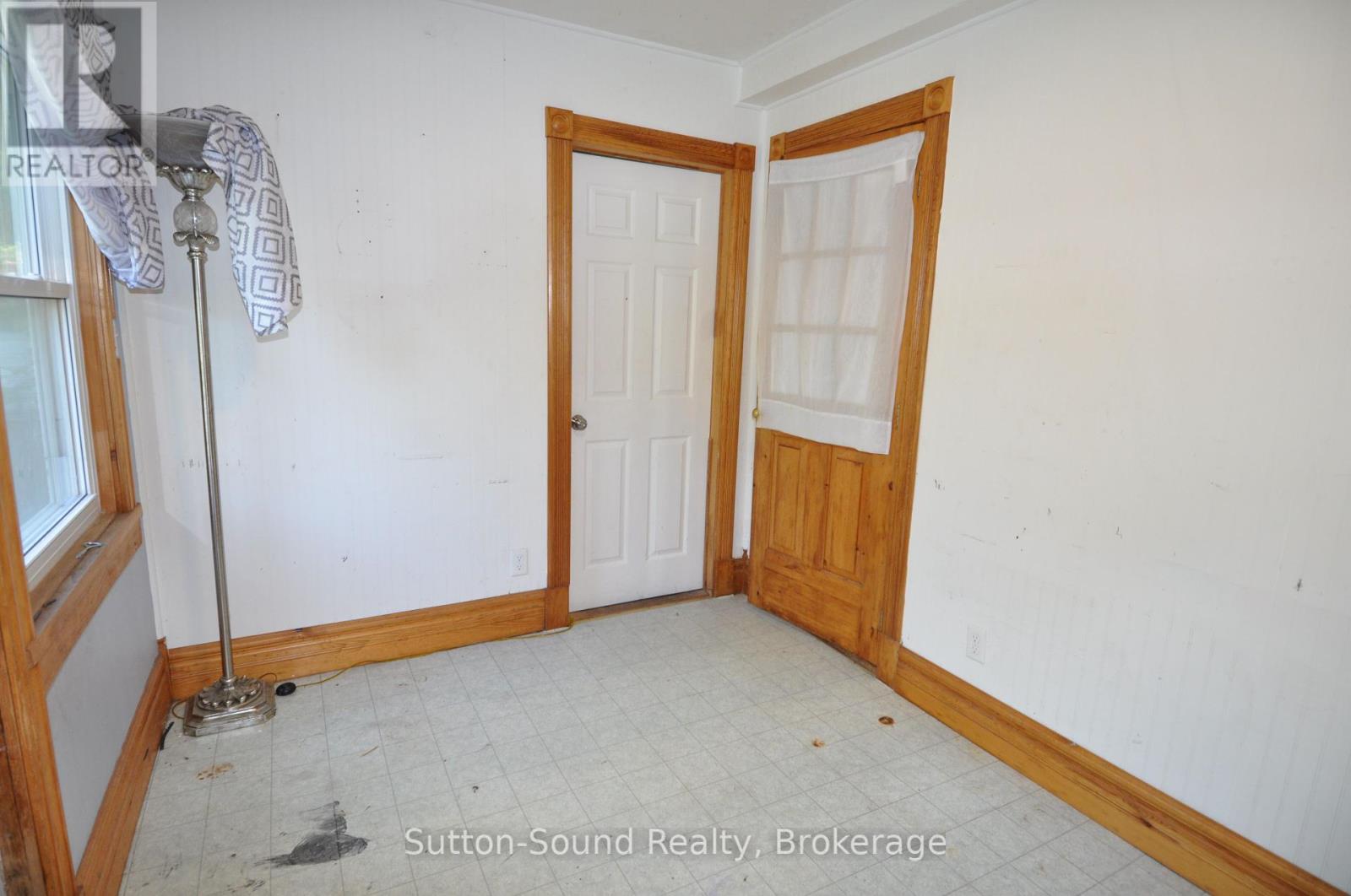 166 OLD BEACH DRIVE - 11