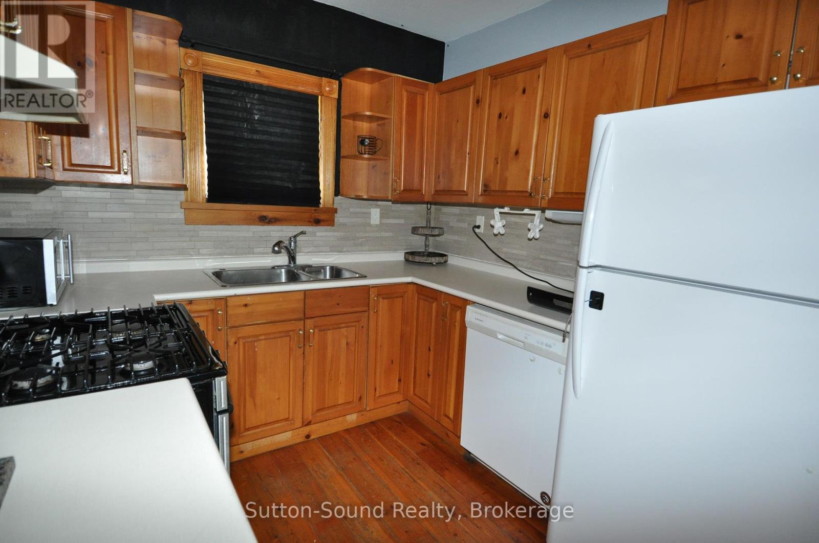 166 OLD BEACH DRIVE - 21