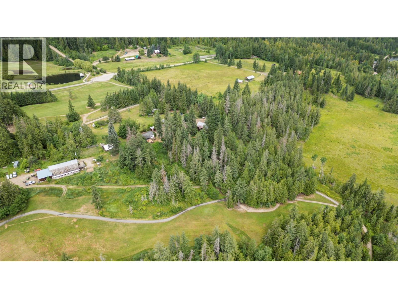  9866 Old Spallumcheen Road, Sicamous