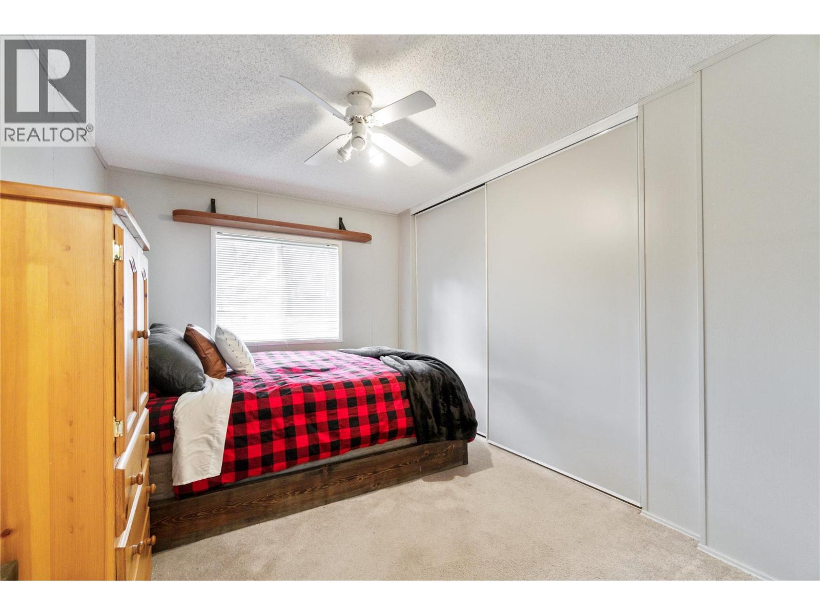  9866 Old Spallumcheen Road, Sicamous