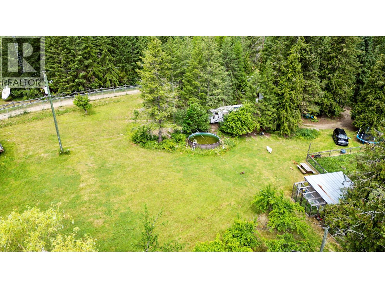  9866 Old Spallumcheen Road, Sicamous