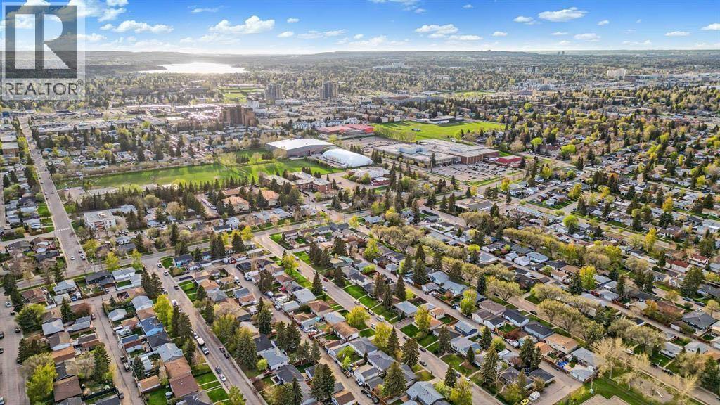 Single Family House Bungalow for Sale in   Street SE Acadia Calgary 