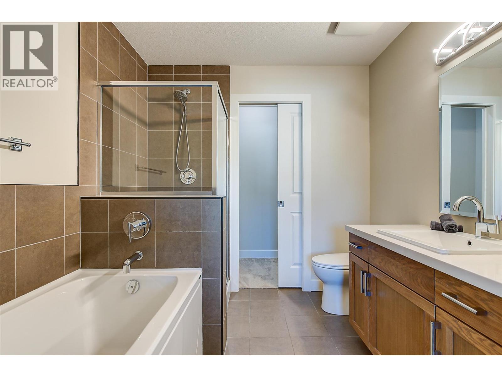 3205 Skyview Lane Unit# 205, West Kelowna