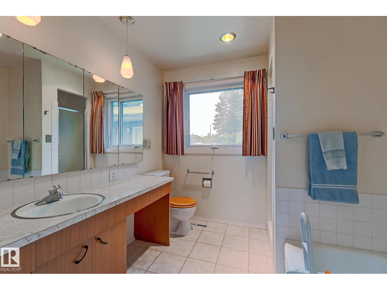 140 WINDERMERE DR NW, Edmonton