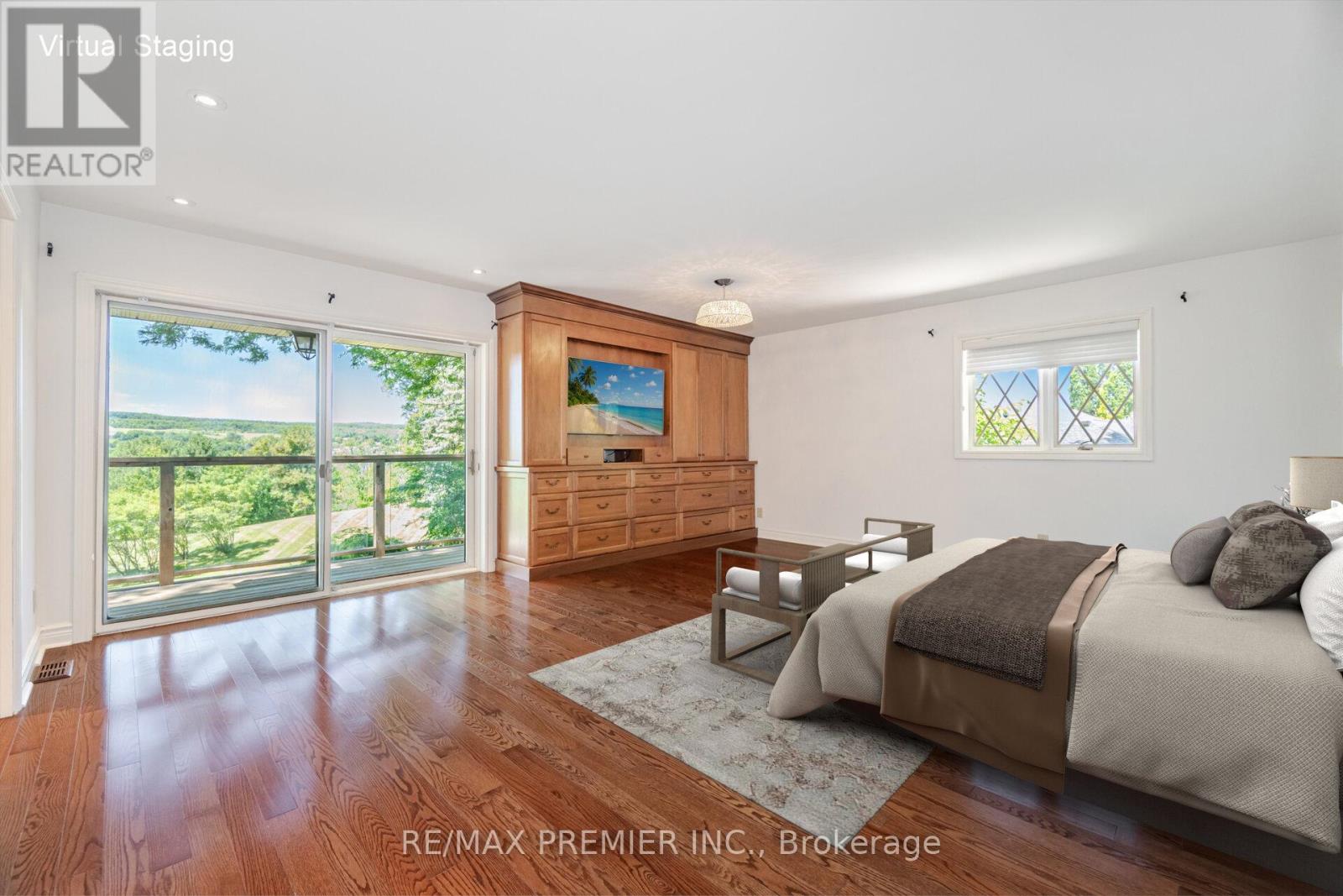 Single Family House for Sale in  INGLEVIEW DRIVE Caledon (Inglewood) 
