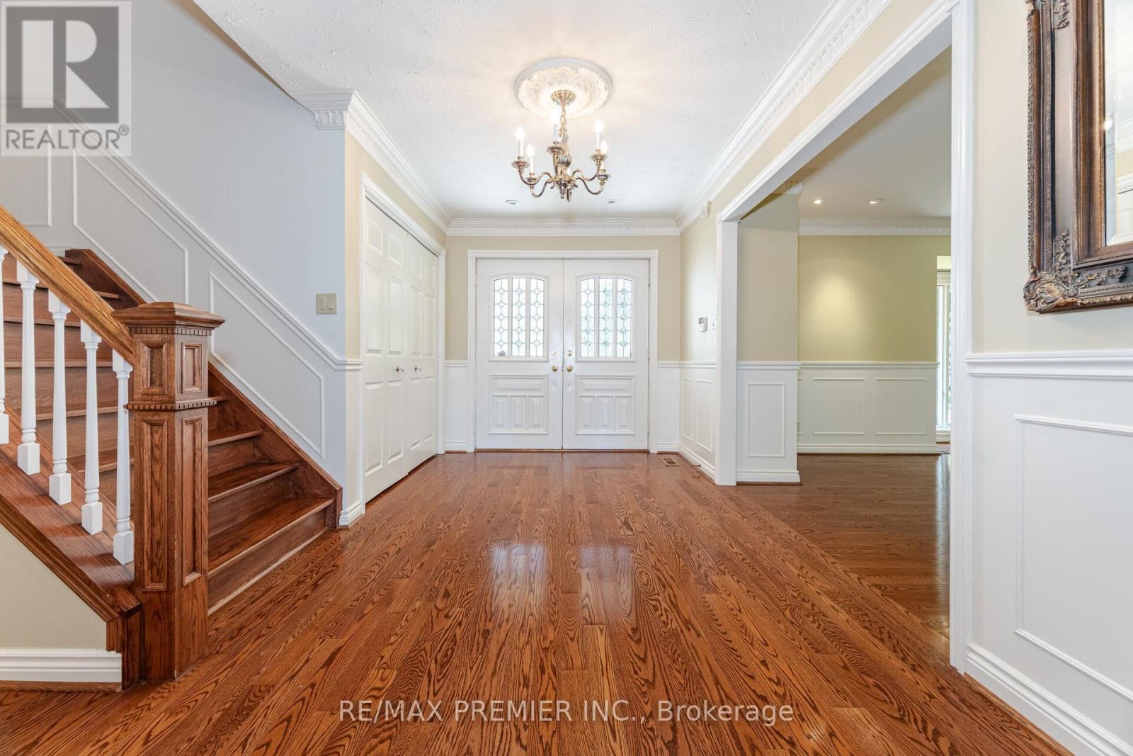 Single Family House for Sale in  INGLEVIEW DRIVE Caledon (Inglewood) 
