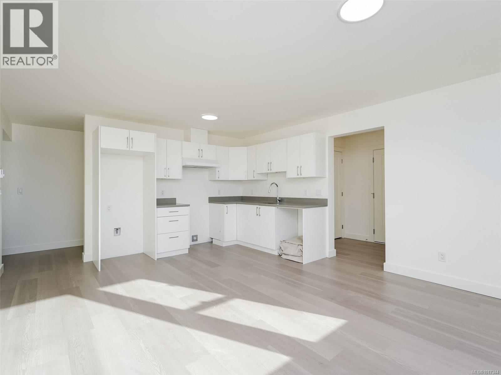  2585 Nickson Way, Sooke