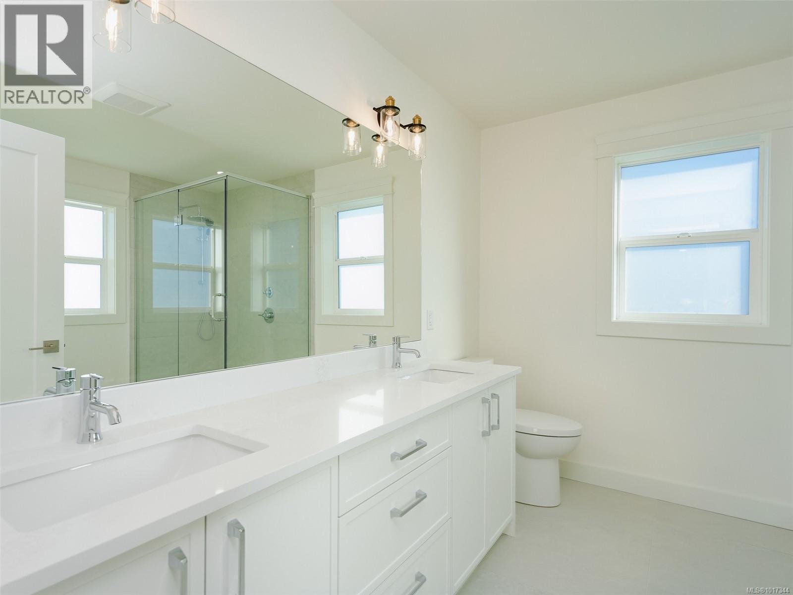  2585 Nickson Way, Sooke