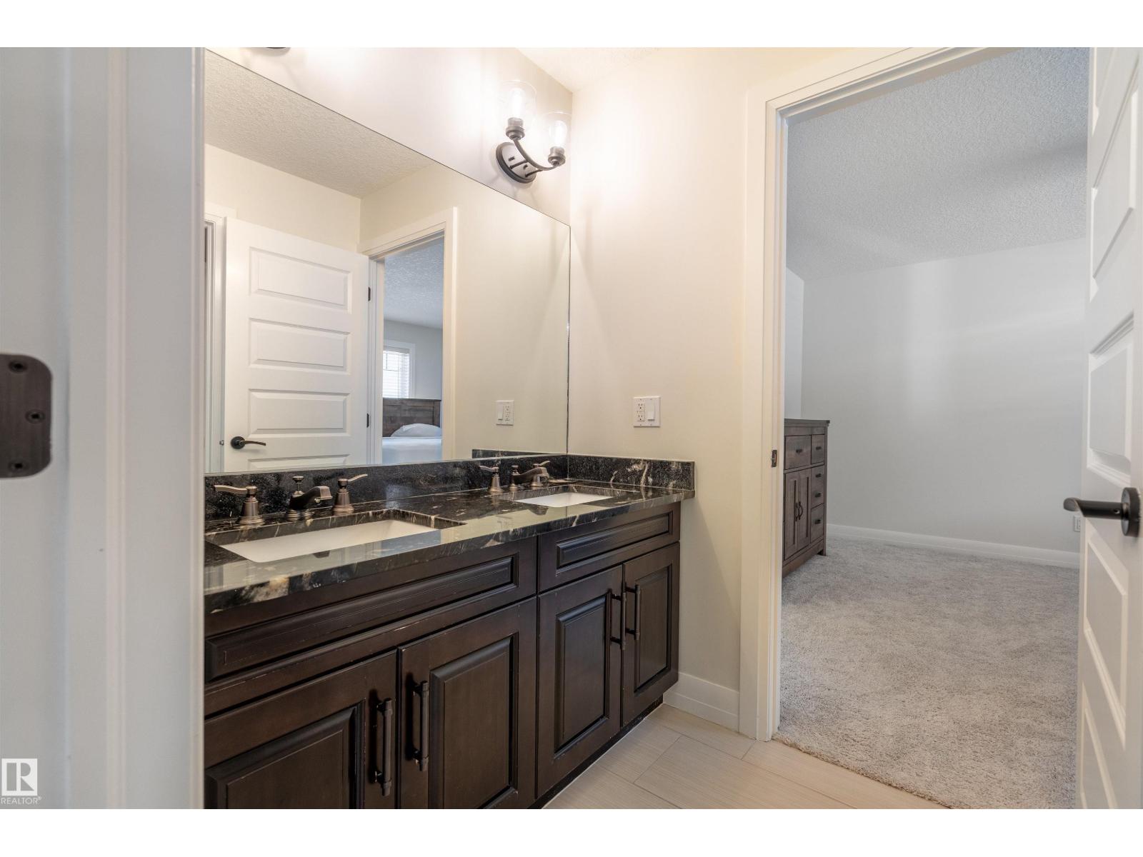 #20 10550 ELLERSLIE RD SW, Edmonton