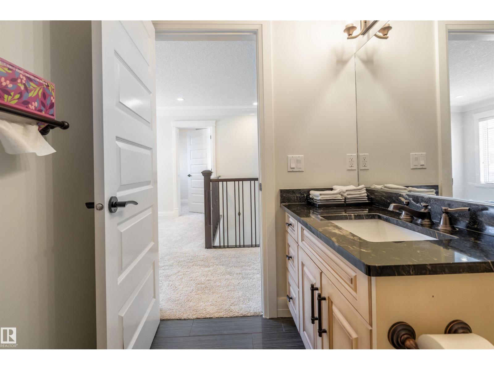 #20 10550 ELLERSLIE RD SW, Edmonton