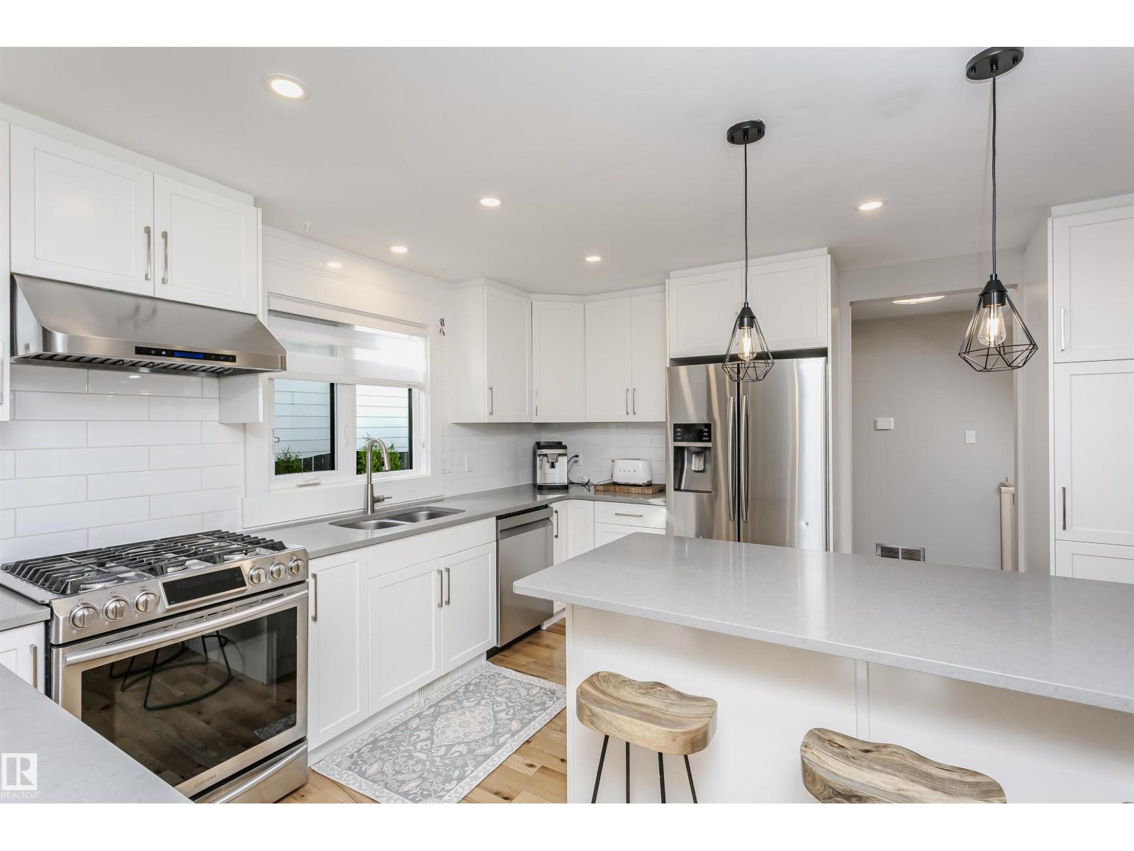 177 Wolf Willow CR NW NW, Edmonton