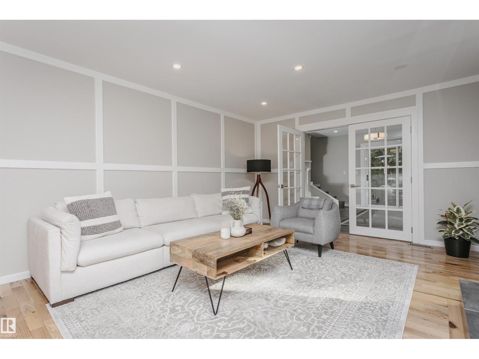 177 Wolf Willow CR NW NW, Edmonton