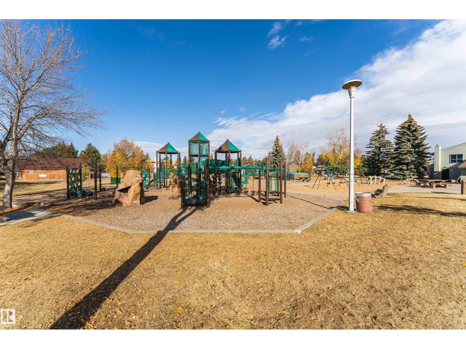 177 Wolf Willow CR NW NW, Edmonton