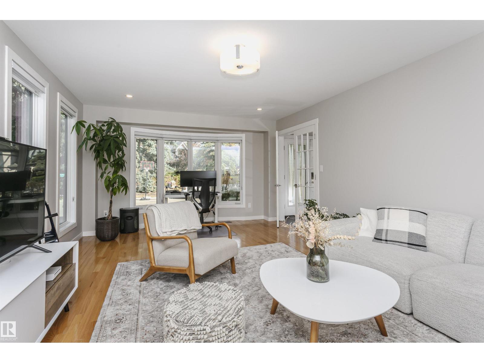 177 Wolf Willow CR NW NW, Edmonton