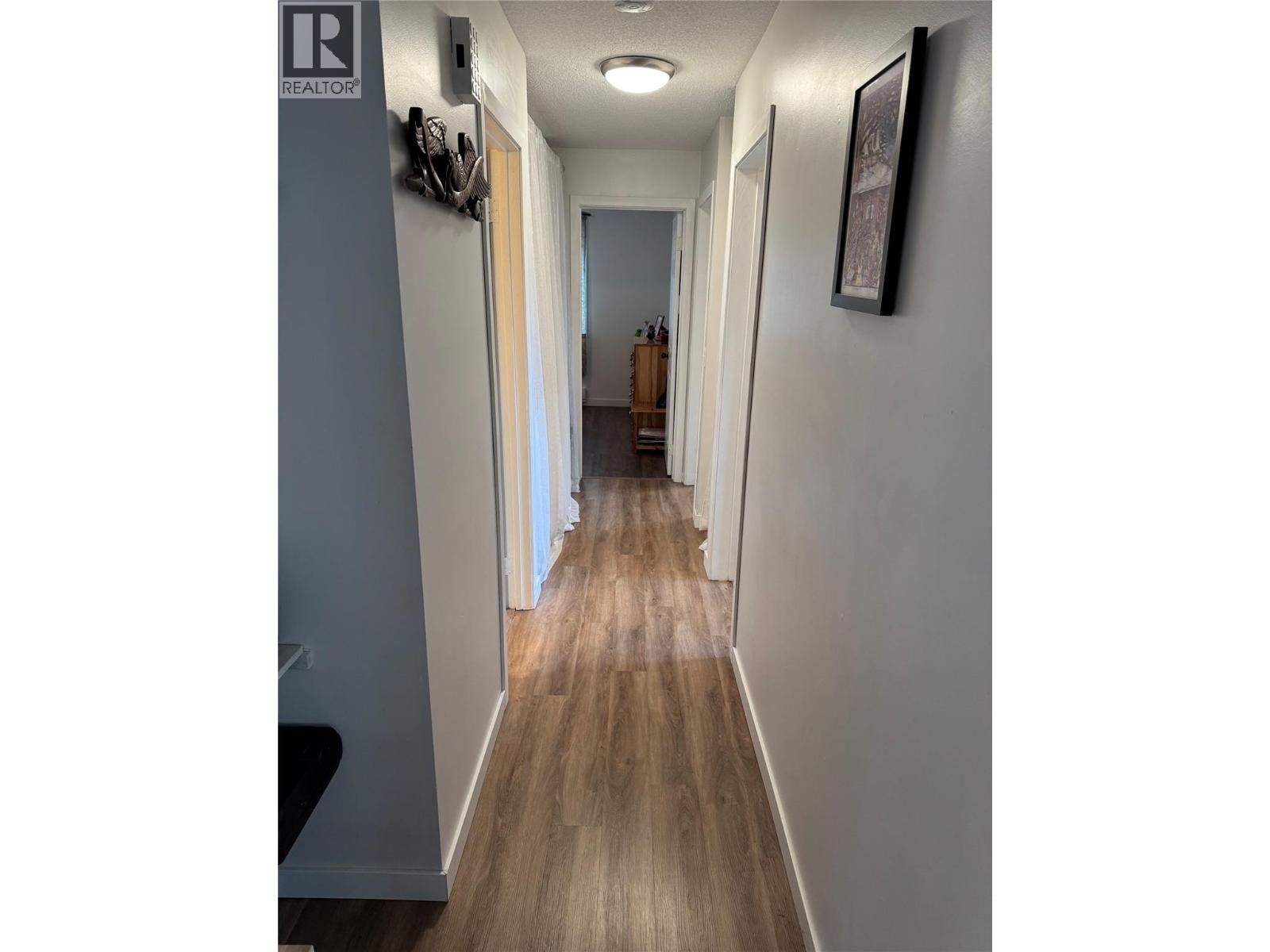 1451 1 Avenue NE Unit# 403, Salmon Arm