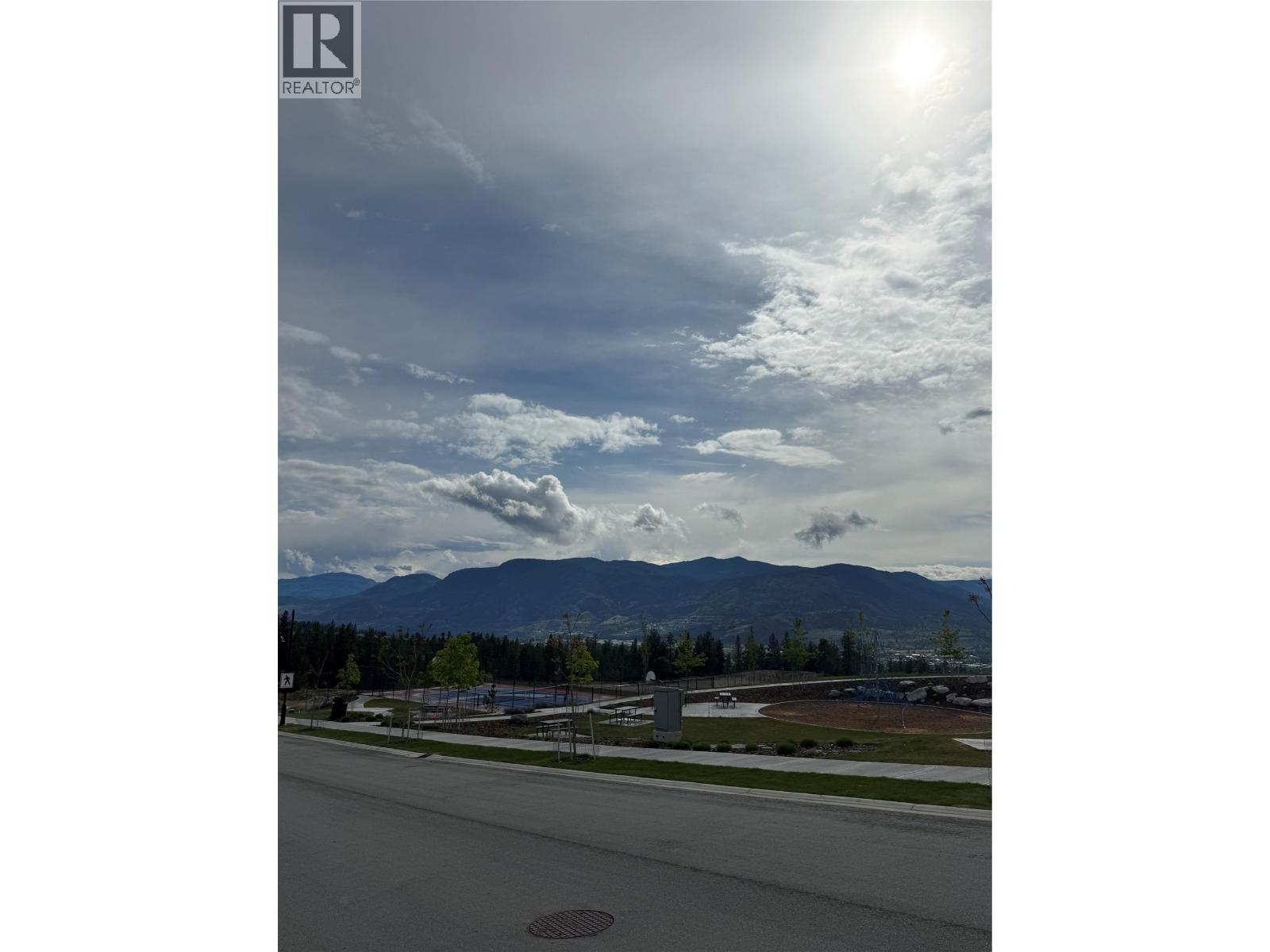  1129 antler Drive, Penticton