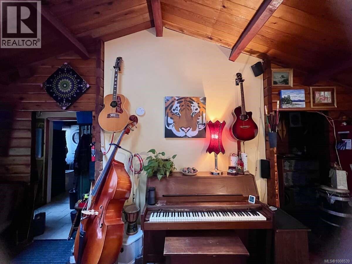 557 Weathers Way, Mudge Island