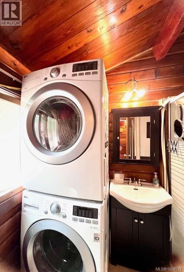 557 Weathers Way, Mudge Island