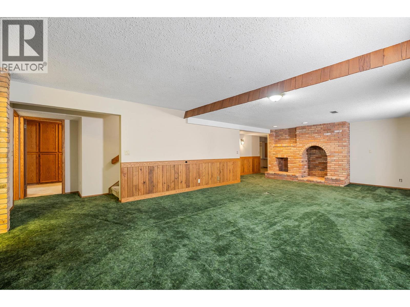  4977 Elliott Avenue, Peachland