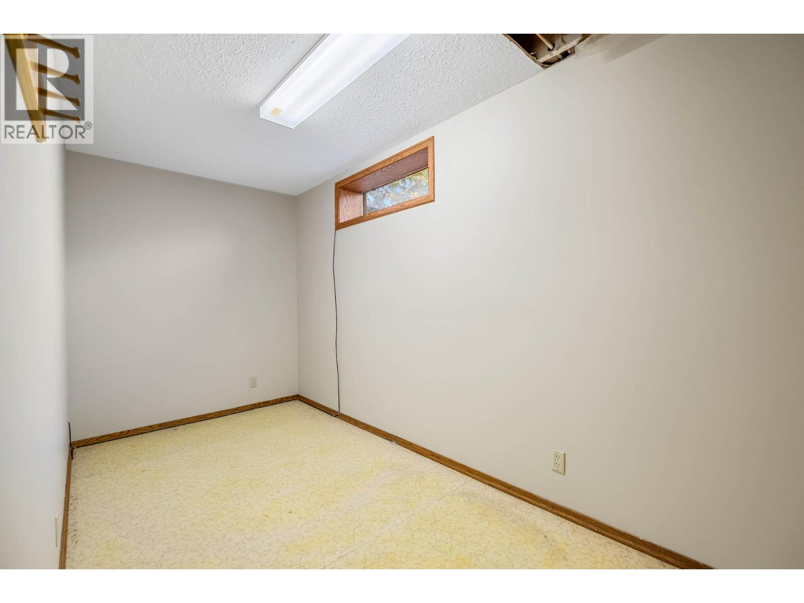 4977 Elliott Avenue, Peachland