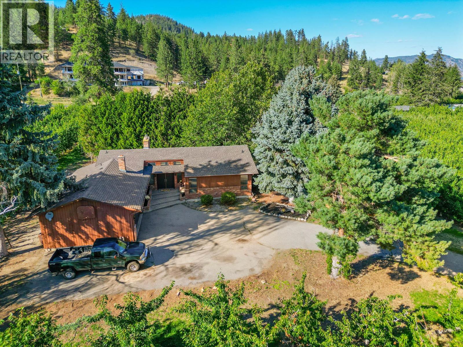  4977 Elliott Avenue, Peachland