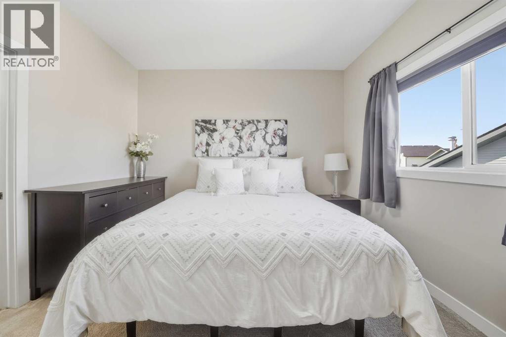 22 Mackenzie Ranch Way, Lacombe
