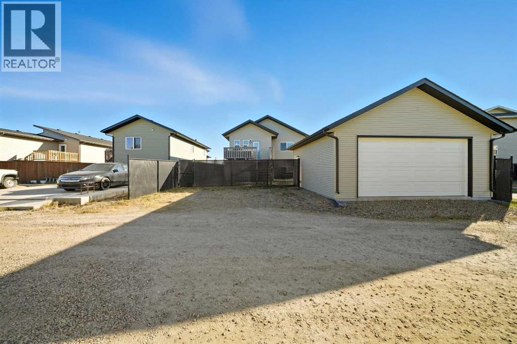 22 Mackenzie Ranch Way, Lacombe