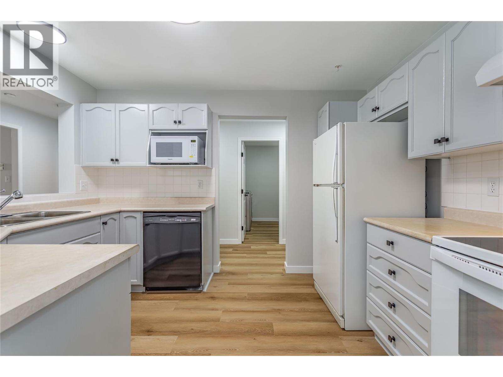 309 3806 35 Avenue, Vernon