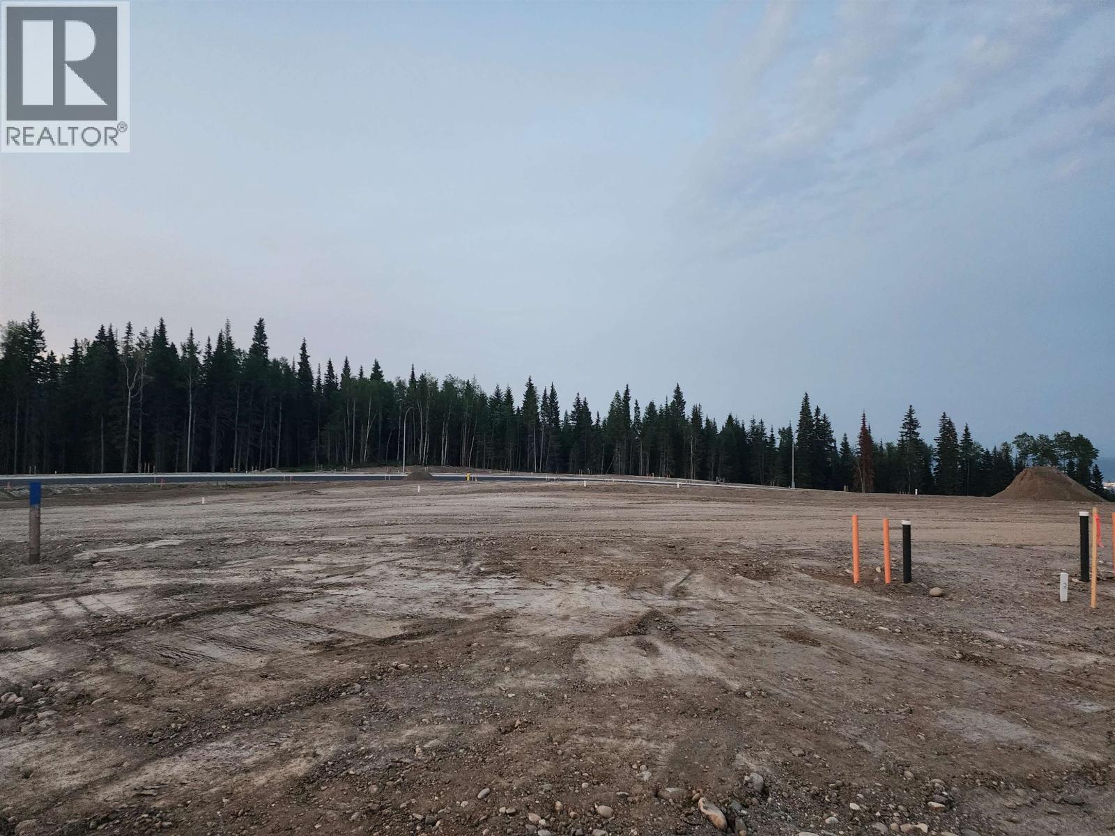 Photo 12 of 22 — 5188 HEADLANDS HEIGHTS · Prince George, BC