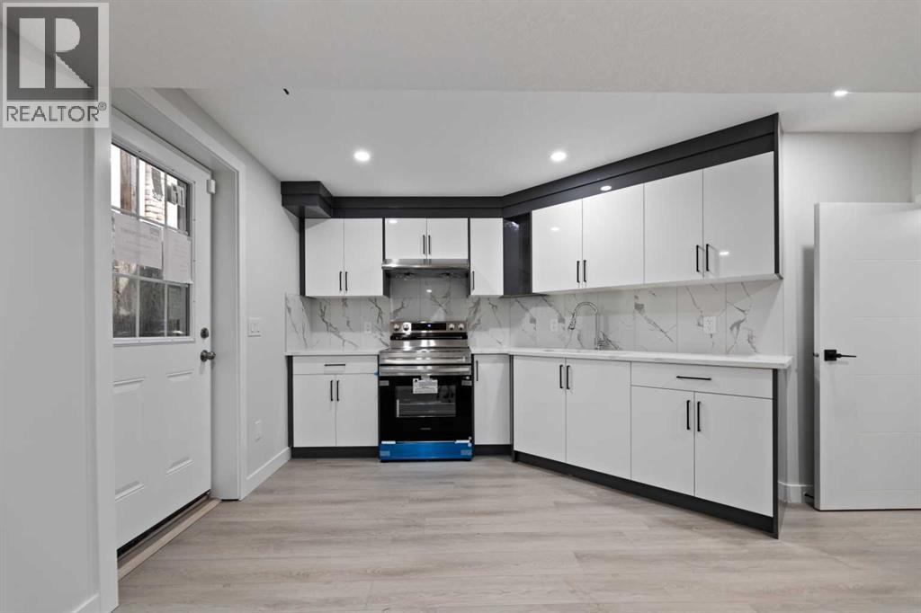 Single Family House for Sale in  Saddlecrest Green NE Saddle Ridge Calgary 