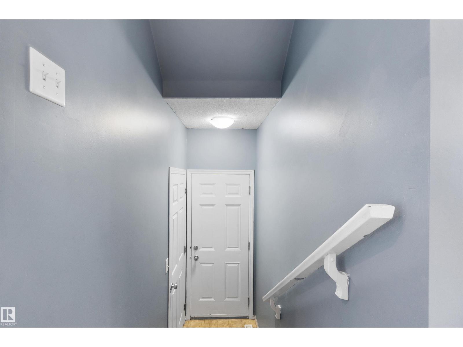 #36 2503 24 ST NW, Edmonton