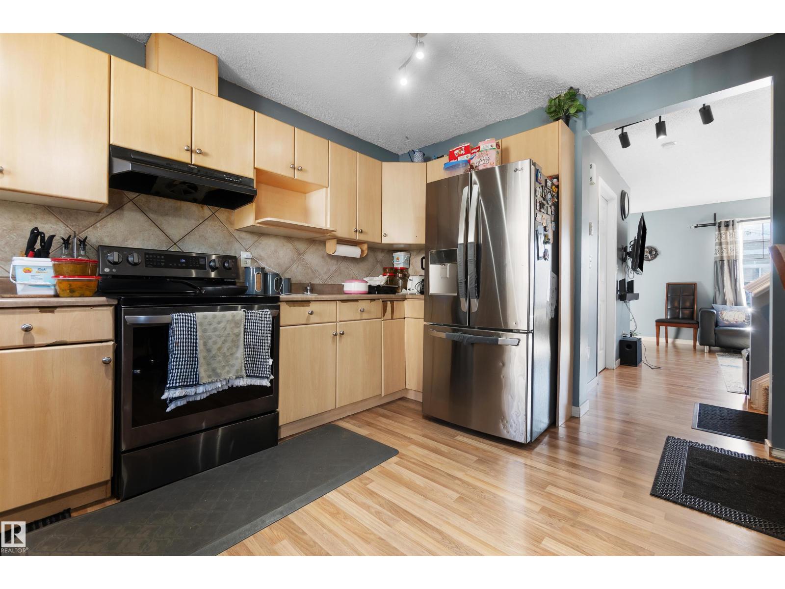 #36 2503 24 ST NW, Edmonton